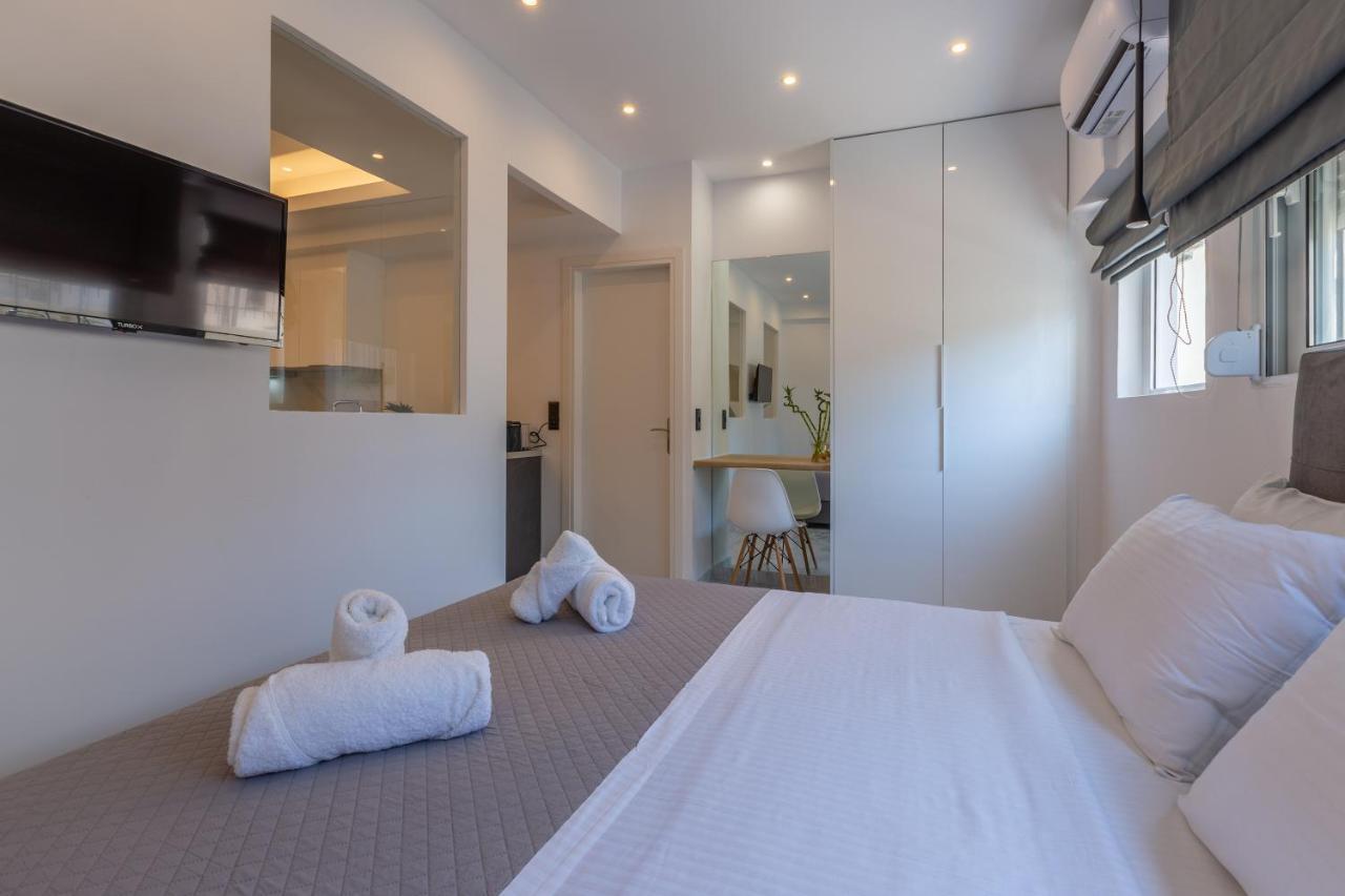 Mandevilia Suites เอเธนส์ ภายนอก รูปภาพ