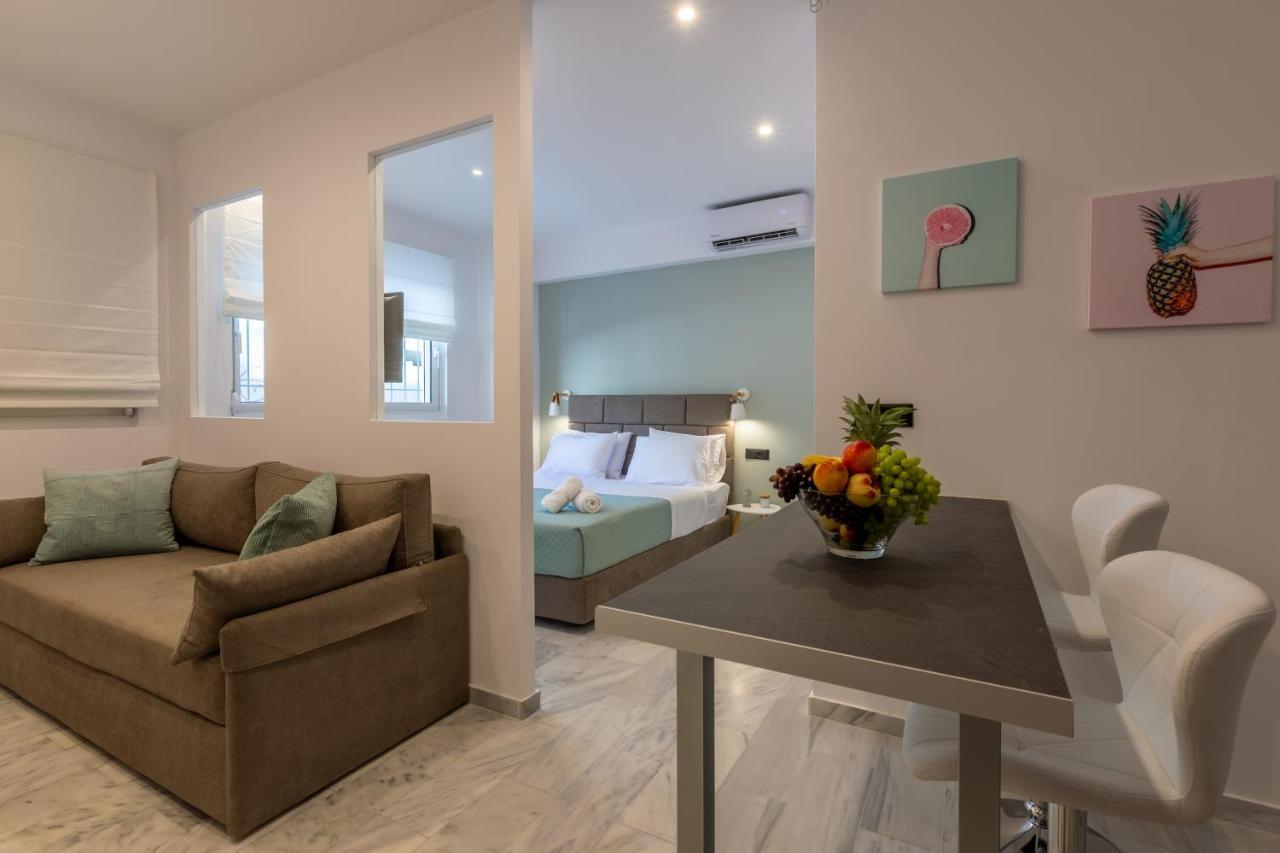 Mandevilia Suites เอเธนส์ ภายนอก รูปภาพ