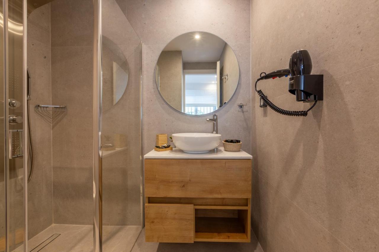 Mandevilia Suites เอเธนส์ ภายนอก รูปภาพ